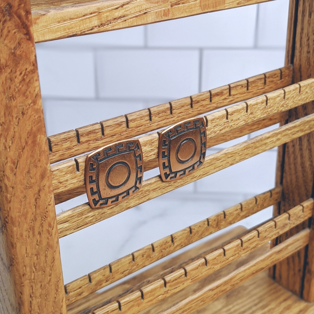 Solid Copper Geometric Pattern Clip On Earrings - image 1